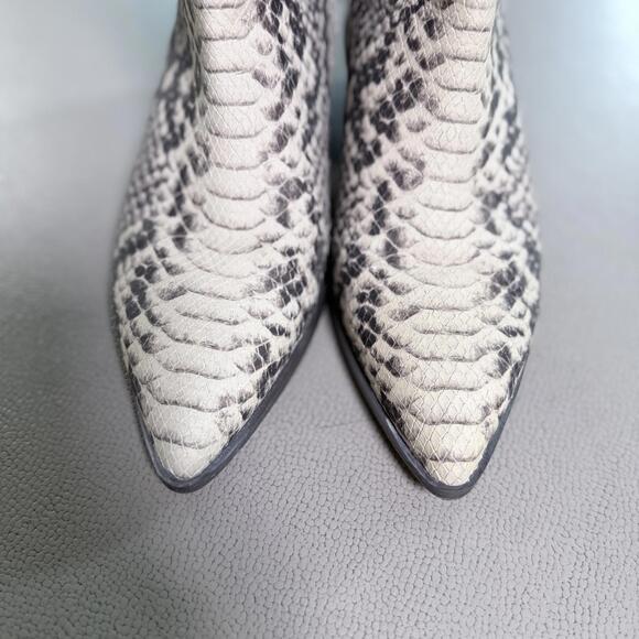 Franco Sarto Shay Western Booties Snake Print Ankle Size 9.5 - Picture 6 of 8